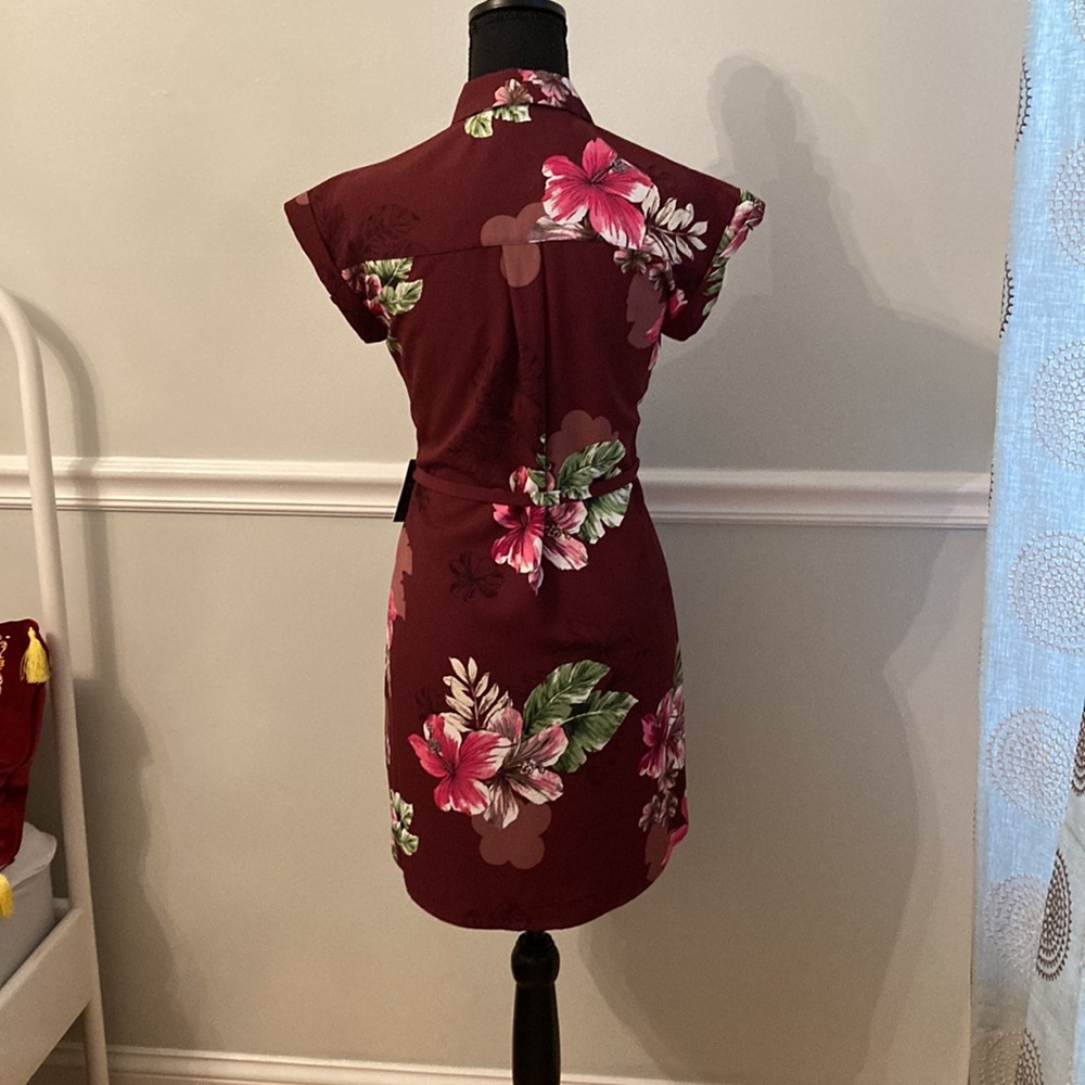 Express summer dress! - Picture 3 of 3